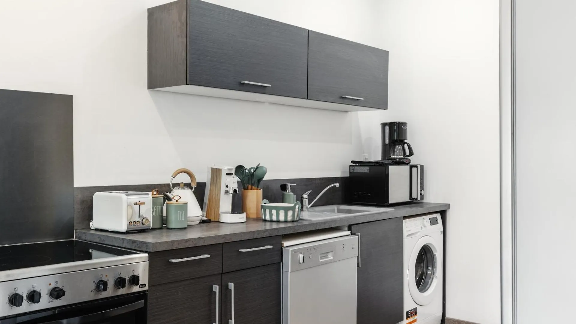 Apartman 2 Chambres, Hyper-Centre, Stationnement Prive Gratuit Bourg-en-Bresse