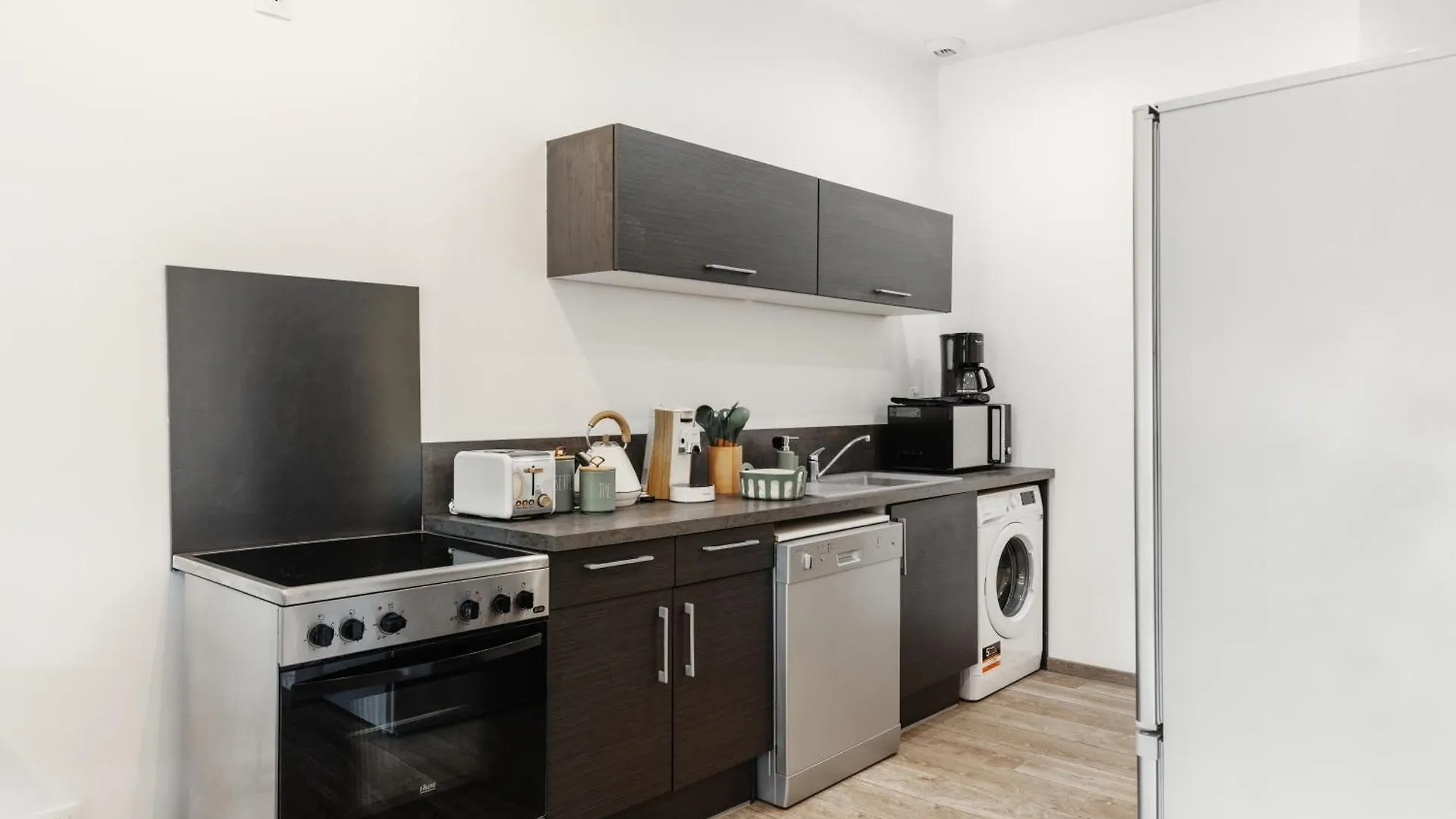 2 Chambres, Hyper-Centre, Stationnement Prive Gratuit Bourg-en-Bresse Apartman