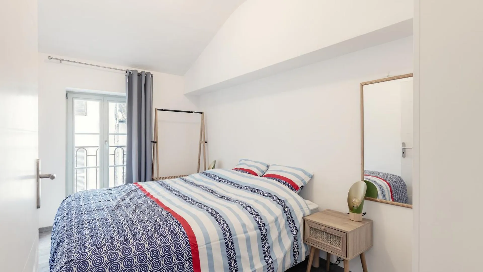 2 Chambres, Hyper-Centre, Stationnement Prive Gratuit Bourg-en-Bresse Franciaország